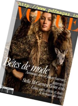 Vogue Paris – Aout 2017
