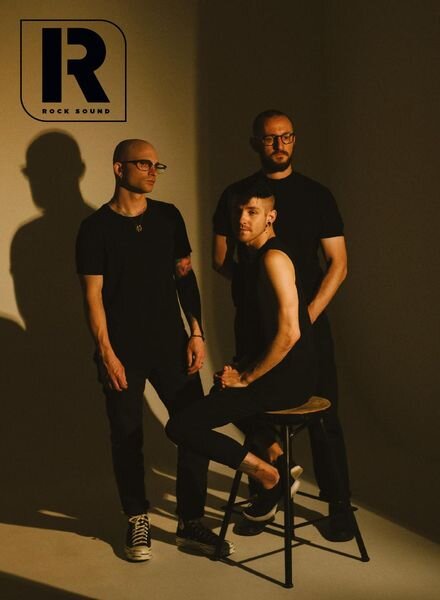 Rock Sound Magazine – Issue 284 – December 2021 Cover