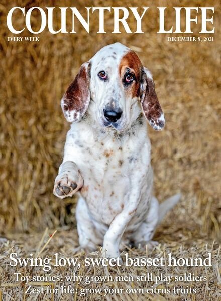 Country Life UK – December 08, 2021 Cover