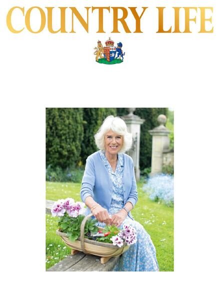 Country Life UK – July 13 2022 Cover