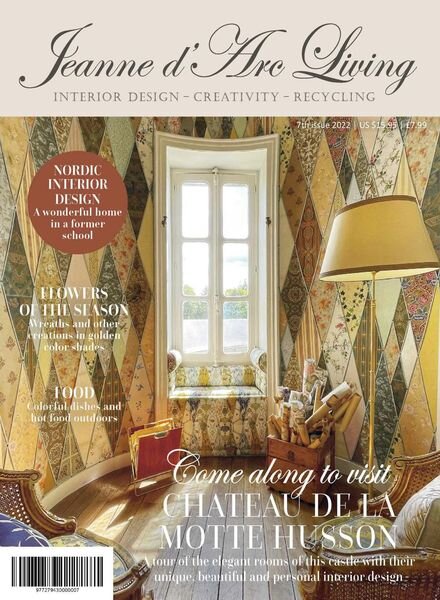Jeanne d’Arc Living English Edition – August 2022 Cover